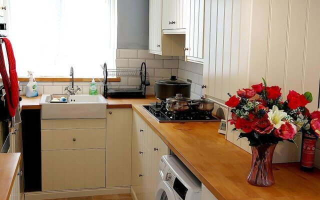 Beautiful 3-bed House in Chatham