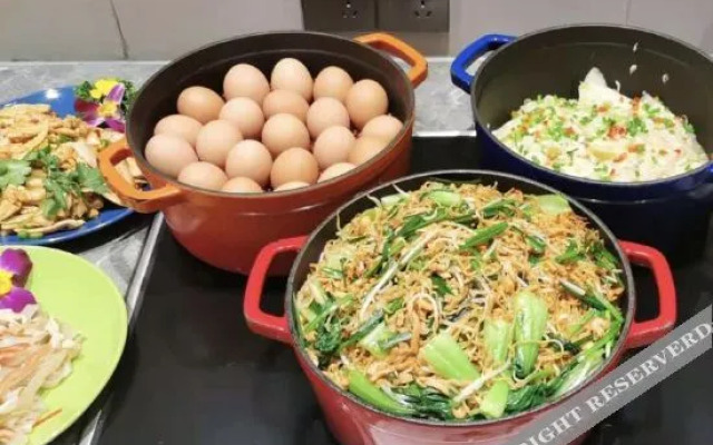 Homeinn Selected Hotel (Zhumadian High-speed Railway West Station)(如家商旅酒店(驻马店高铁西站店))