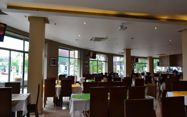 Hotel Maria Isabel