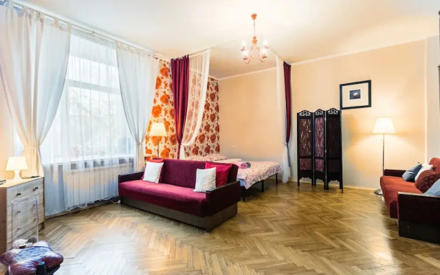 Апартаменты на Гончарной наб.