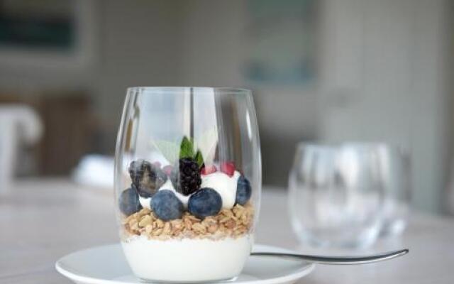 Strandeen Bed And Breakfast