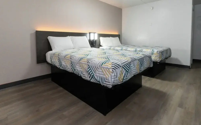 Econo Lodge Sharonville