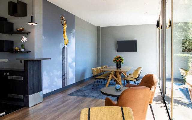 NH Luxembourg Airport