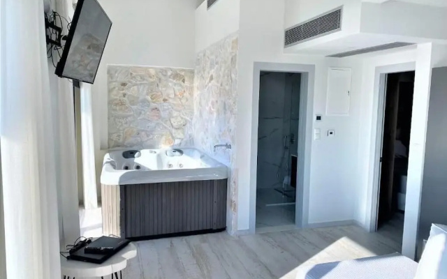 Kali Thea Suites