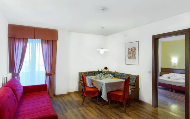 Hotel Baita Clementi