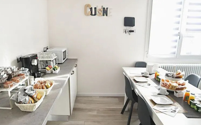 Bianca Room  Breakfast