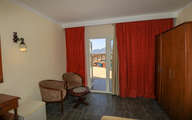 Panda Dahab Resort