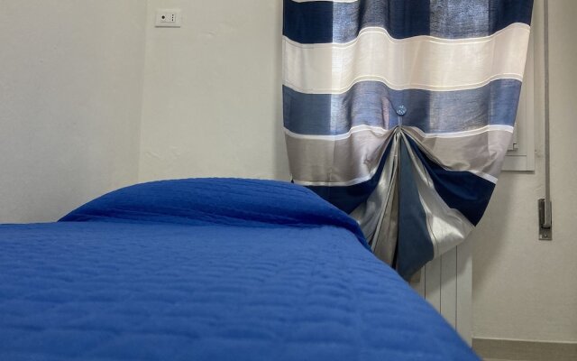 New and Bright Apartment Close to the Beach