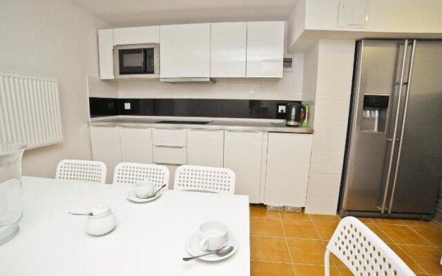 World Hostel