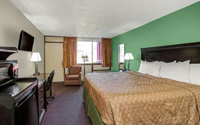 Days Inn by Wyndham York Alabama