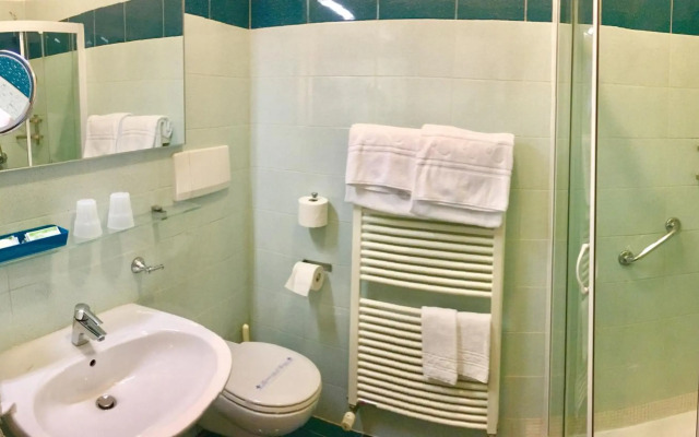 Hotel Benaco