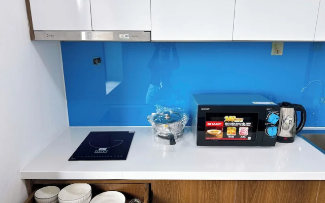 Louis Otis Apartment 03