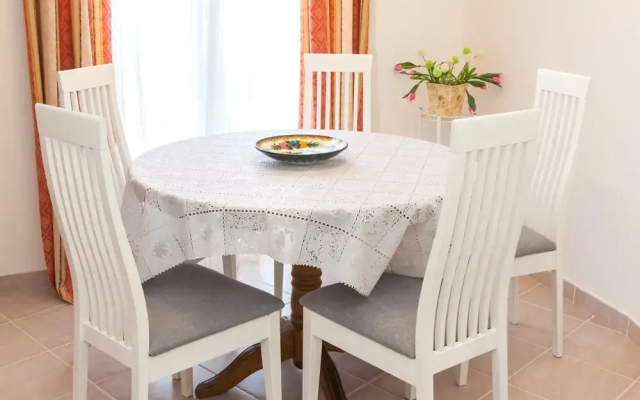 Three Wells Arsenal Apartman