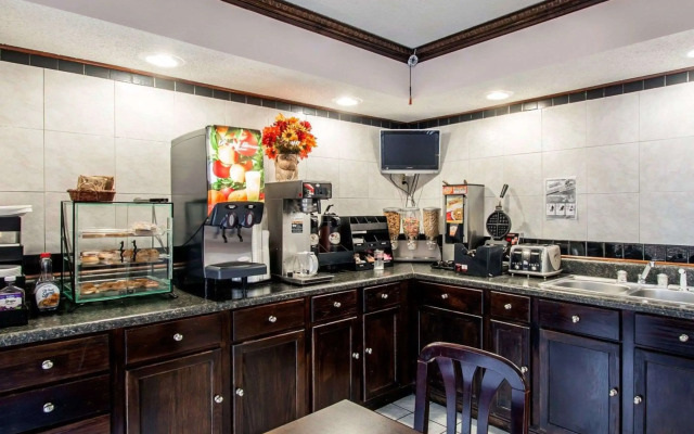 Econo Lodge Andalusia