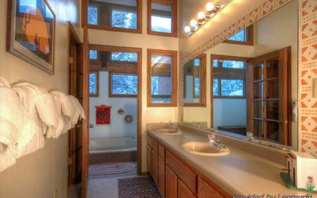 Winterwood Townhomes by Pioneer Ridge Management