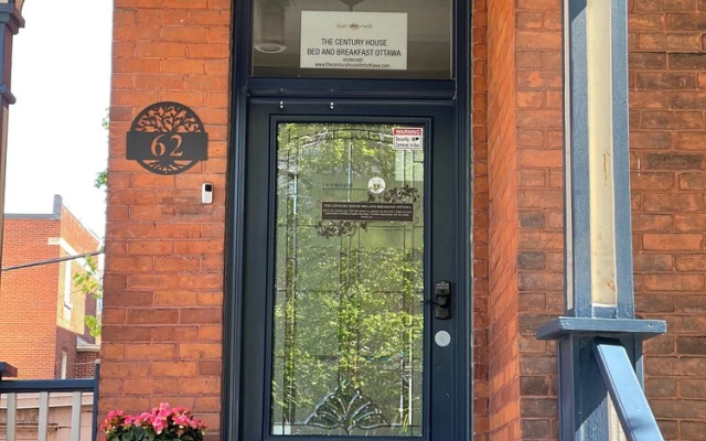 The Century House B&B Ottawa