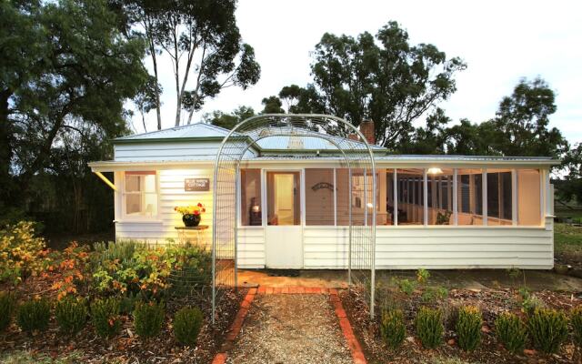 Lochinver Farm Homestead & Cottages
