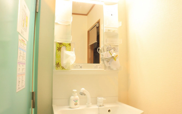 T&K Hostel Kobe Sannomiya East