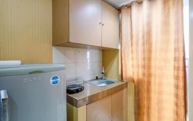 Comfort And Modern Studio At Margonda Residence 4 Apartment