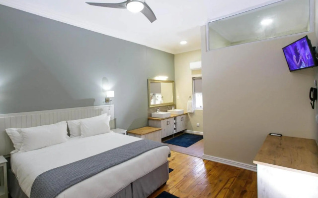 Queen’s Hotel by BON Hotels