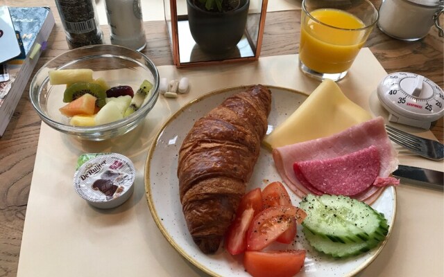 Bonnievale River Lodge