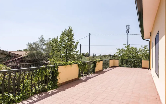 Pedara Escape With Garden by Wonderful Italy