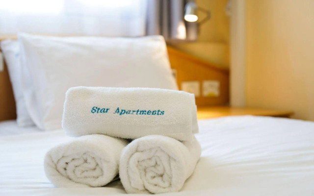 Star Apartments