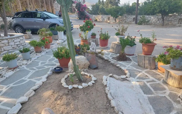 Kiki's Apartment Huge Balcony Dream