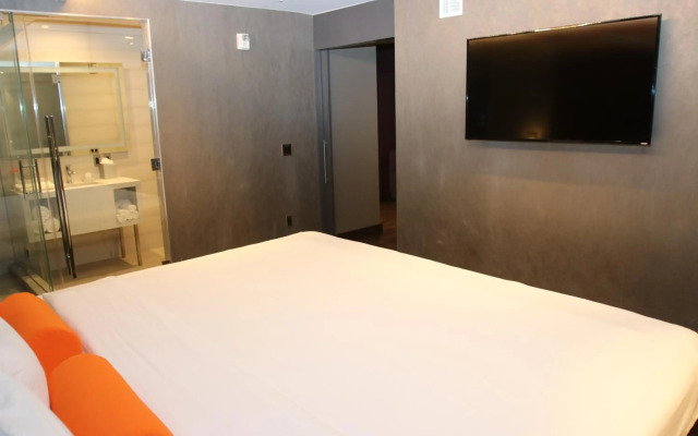 BLVD Hotel and Studios Universal-Hollywood, Ascend Hotel Collection