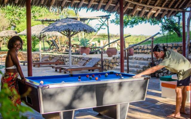 Mkoma Bay Tented Lodge