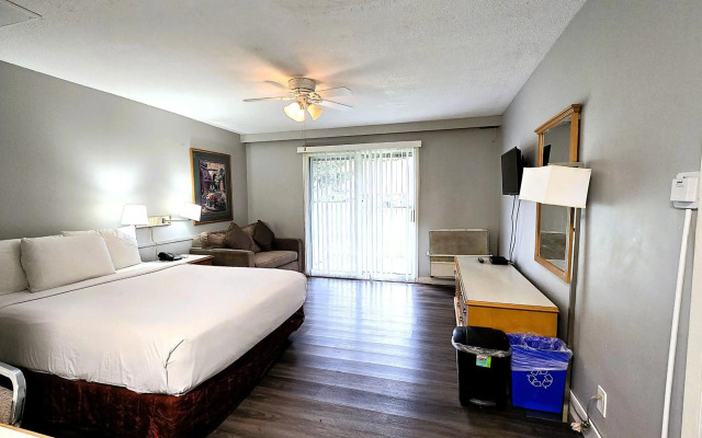 Okanagan Seasons Resort