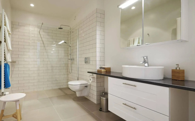 Opal Apartments