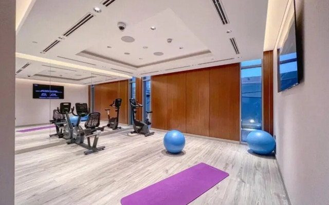 Whitesage - Elegant Apartment With Unobstructed City Views