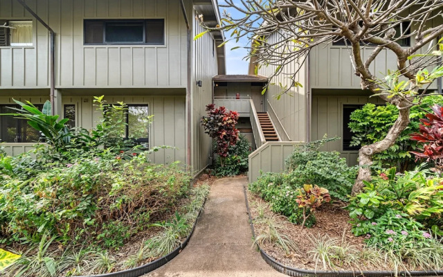 Kahana Village 3 in Lahaina