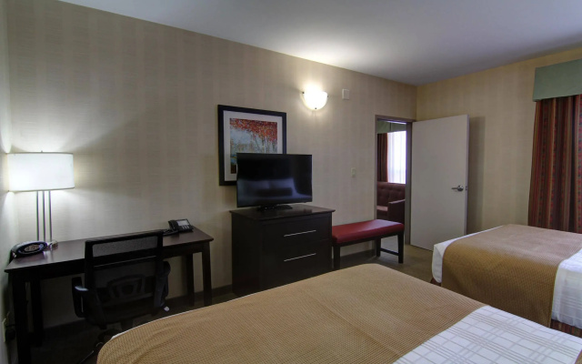 Best Western Plus Bowmanville