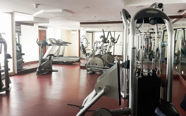 Spacious And Homey 2Br Mangga Dua Apartment