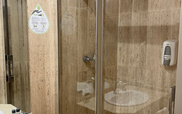 Hotel Longoria Plaza by Pandora Hoteles