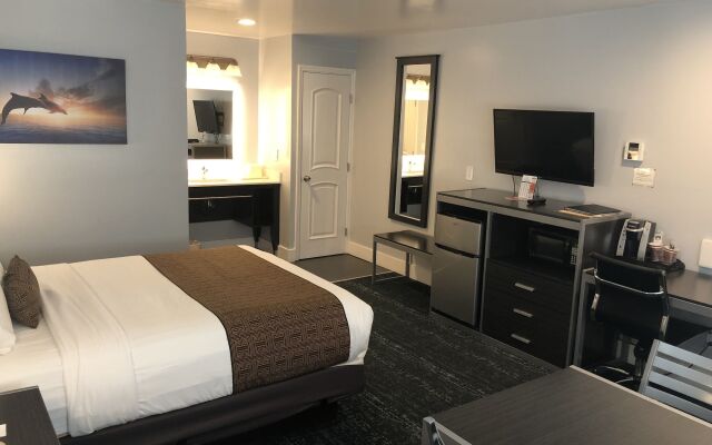 Pacific Inn
