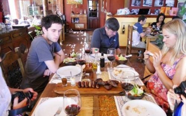 Backpackers Travel Hotel