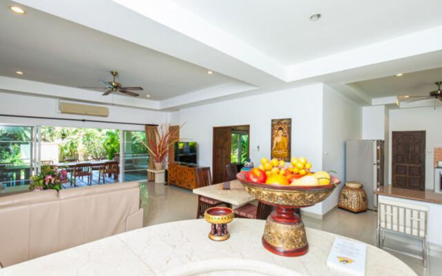 La Romanee Infinity Villa by Jetta