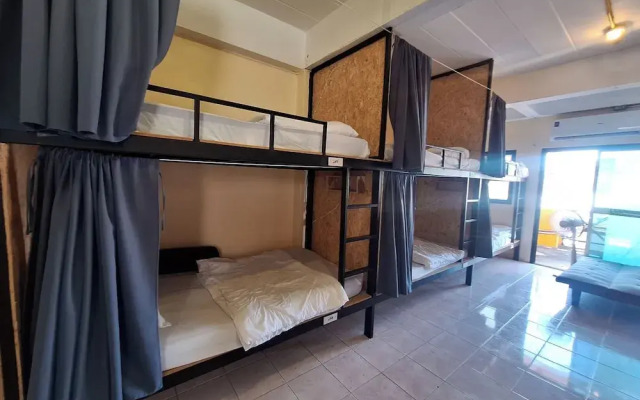 DK1 Hostel