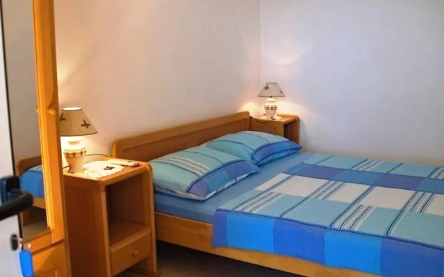 Apartments and Rooms Florijan