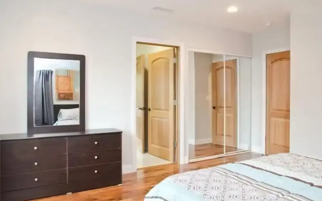 LA022 4 Bedroom Holiday home By Senstay