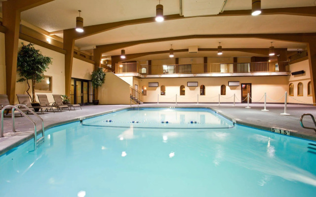 Holiday Inn Great Falls- Convention Center by IHG