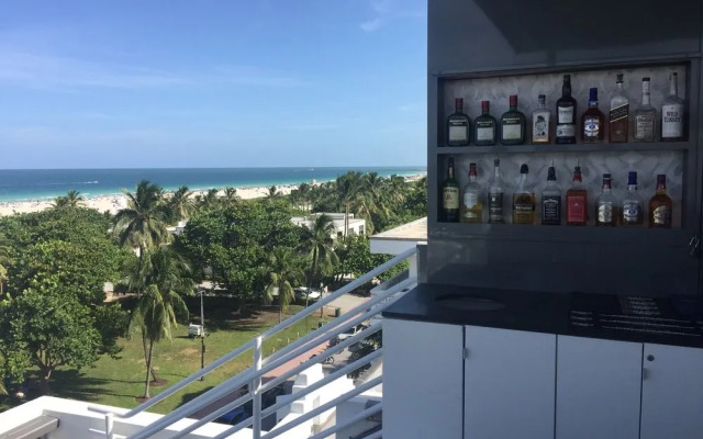 Strand on Ocean by Sunnyside Hotels