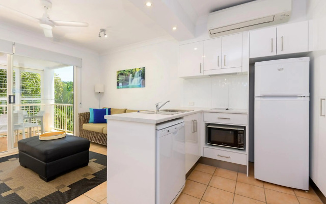 Port Douglas Apartments - Adults Only Oasis
