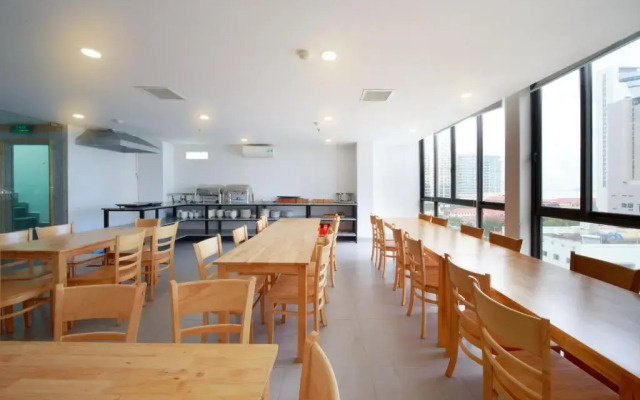 Ha Nhung Hotel