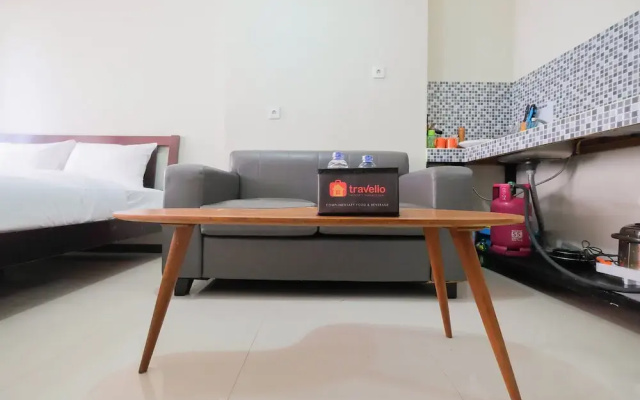 Garden View Studio at Nifarro Park Apartment