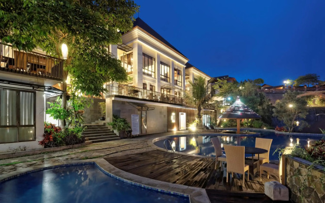Jambuluwuk  Convention Hall & Resort Batu