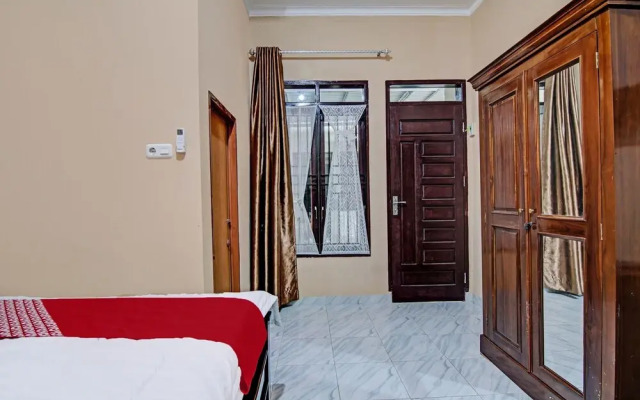 Hotel O Sandira Syariah